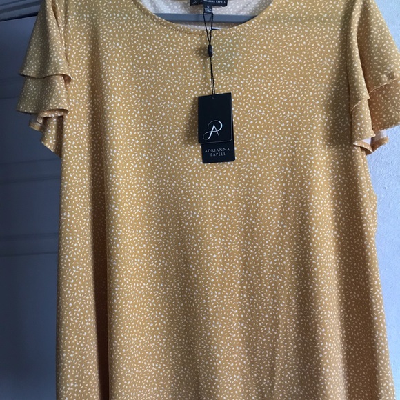 Yellow polka dot short sleeve flutter top - Picture 8 of 8